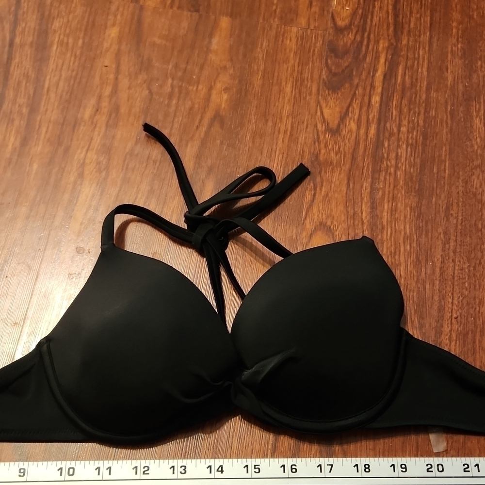 Shade & Shore Bikini Top size 34B Black Swimsuit